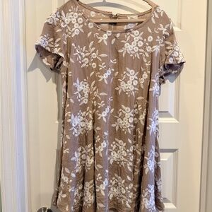 Sadie & Sage Tan Floral Mini Dress